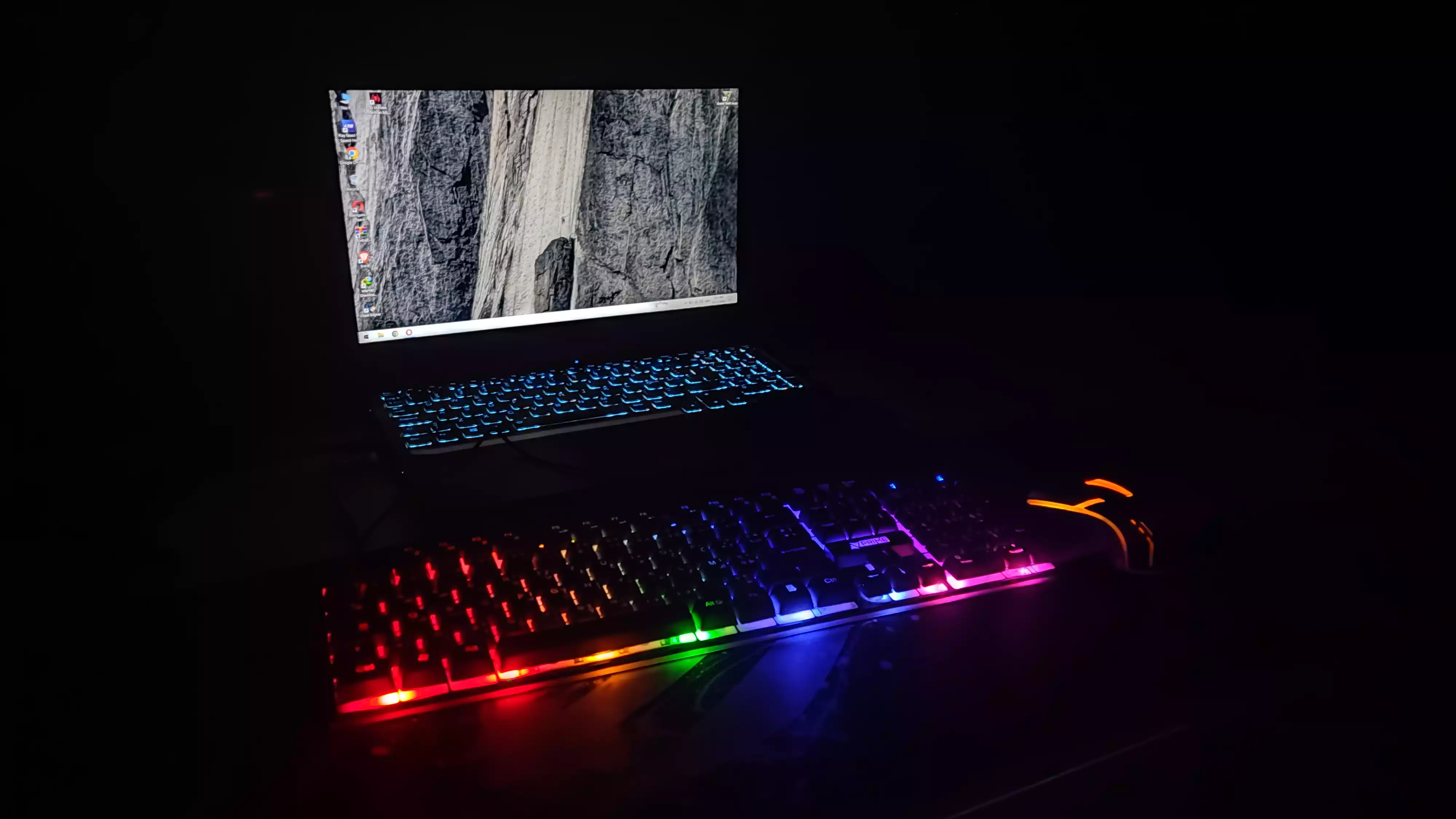 clavier semi mechanique RGB